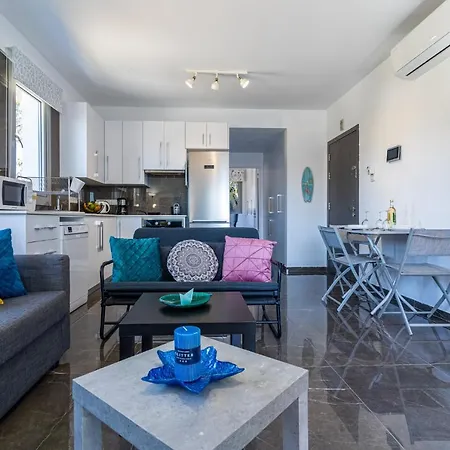 Kmeidos 1-bedroom In Ларнака